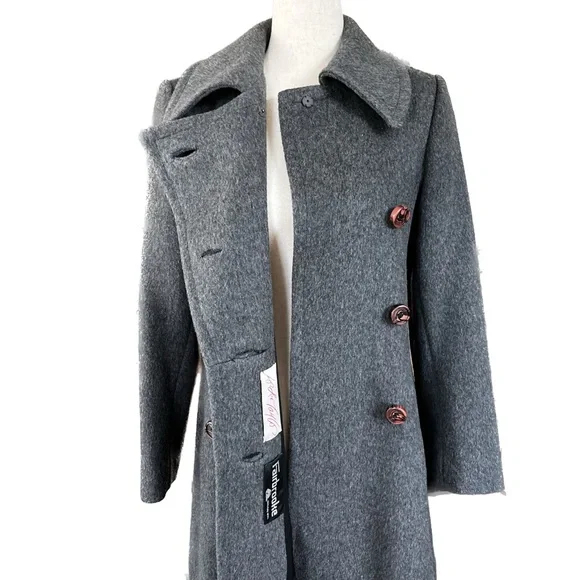 SOLD- Classic Vintage Union Made Gray Wool Ling Coat - Fall Autumn Winter - Picture 5 of 7